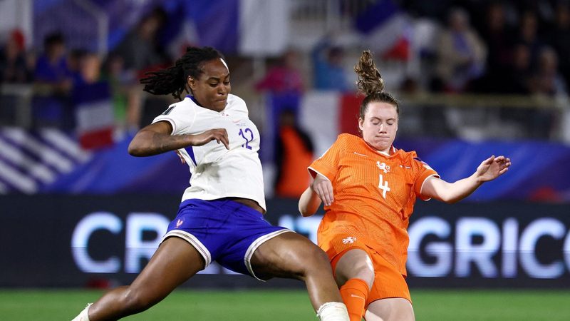 Les Bleues tenues en échec par les Pays-Bas, la qualification pour la Coupe du monde en danger