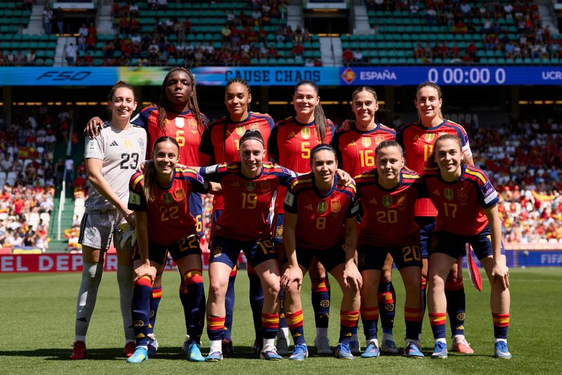 España brilla con un contundente 5-0 ante Ucrania en Córdoba