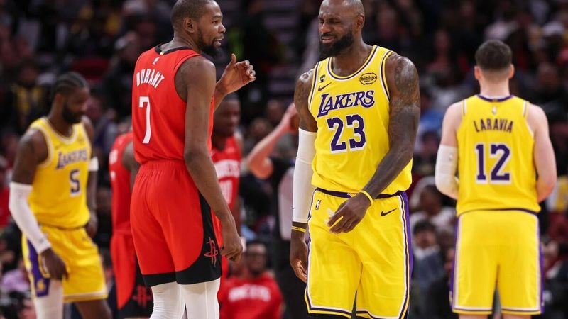 Lakers and Rockets Clash in Thrilling Game 1 of 2026 NBA Playoffs