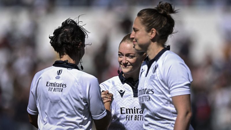 "Des femmes arbitres : un défi de fidélisation dans les sports collectifs"