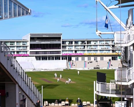Lancashire Faces Controversy Over Substitute Ruling in County Cricket Clash
