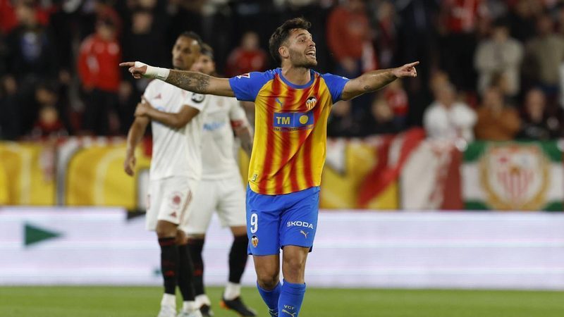 Dudas en el Valencia CF: La recuperación de Hugo Duro y Unai Núñez para el Mallorca