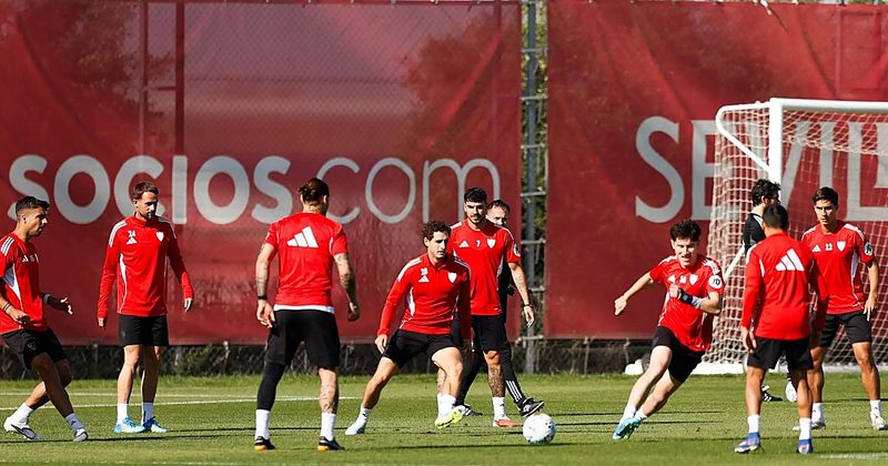 Alexis y Joan Jordán se reincorporan al Sevilla FC en la vuelta a los entrenamientos