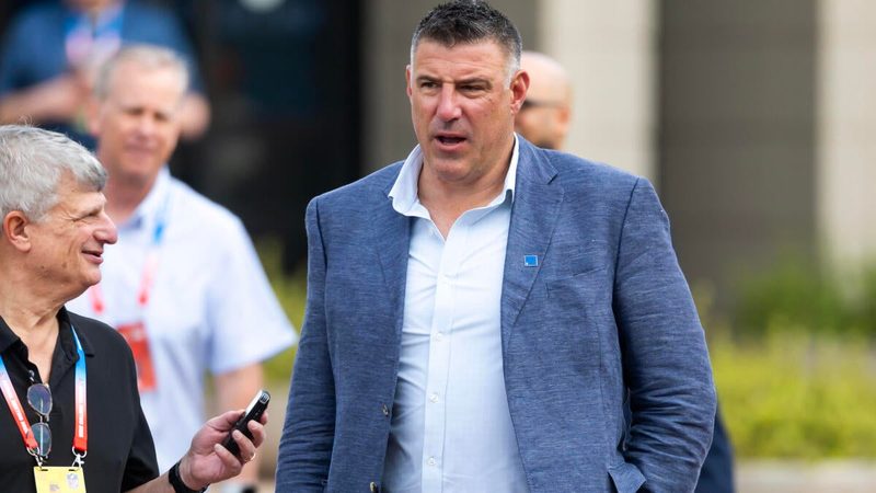 NFL Decides Against Investigation of Patriots Coach Mike Vrabel Amid Controversy