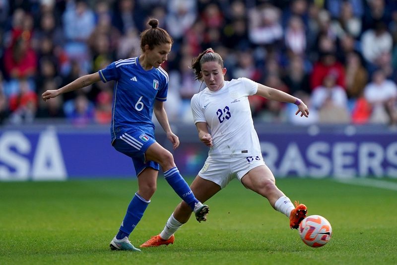 L'Italia cerca l'impresa contro la Danimarca per qualificarsi ai Mondiali 2027