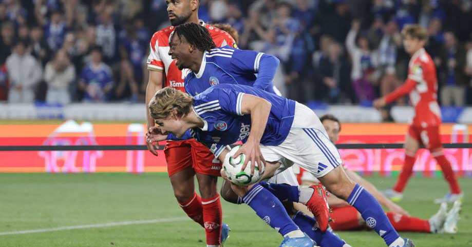 Le Racing après sa victoire éclatante : prêt à défier Rennes en Ligue 1