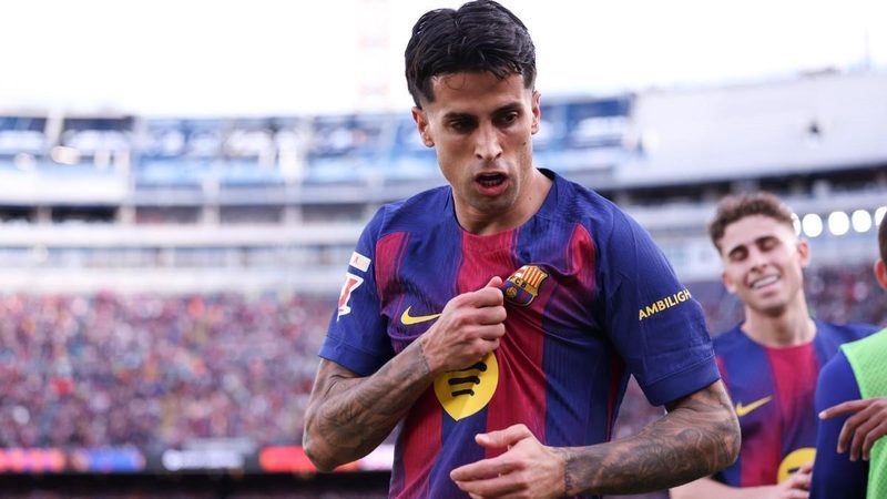 Joao Cancelo se convierte en prioridad para el FC Barcelona de cara a la próxima temporada