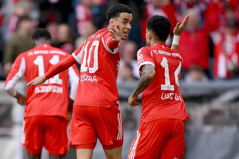 Bayern sichert sich Meistertitel mit 4:2-Sieg gegen Stuttgart – Einzelkritik der Stars