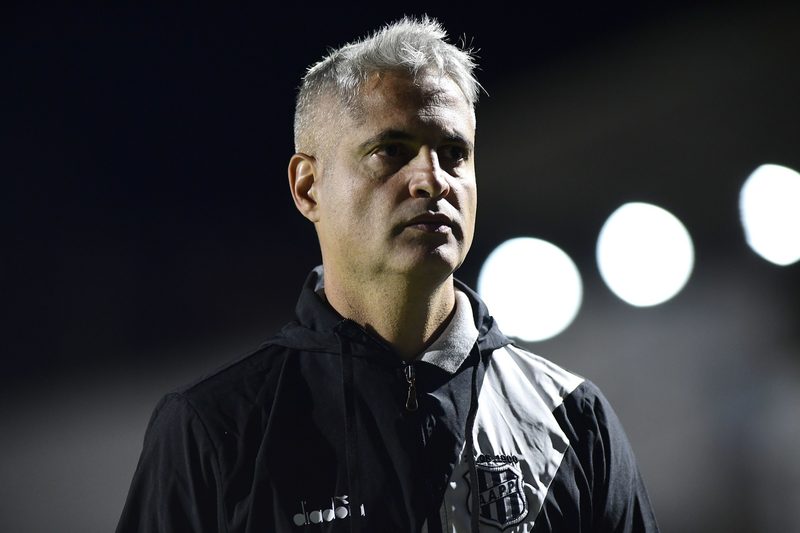 Ponte Preta conquista vitória crucial sobre o Avaí na Série B