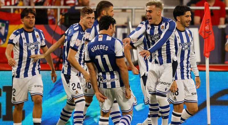 Real Sociedad vence Taça do Rei com destaque para Gonçalo Guedes e Mikel Oyarzabal