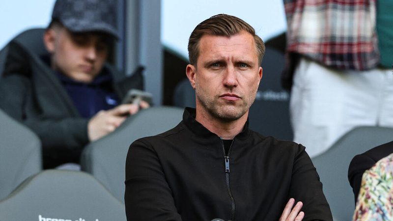 Eintracht Frankfurt: Sportvorstand Krösche äußert deutliche Kritik an der Saison