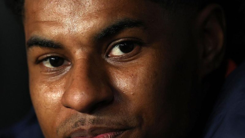 Rashford se aleja del Barça: el impacto de su salario y la competencia en el mercado