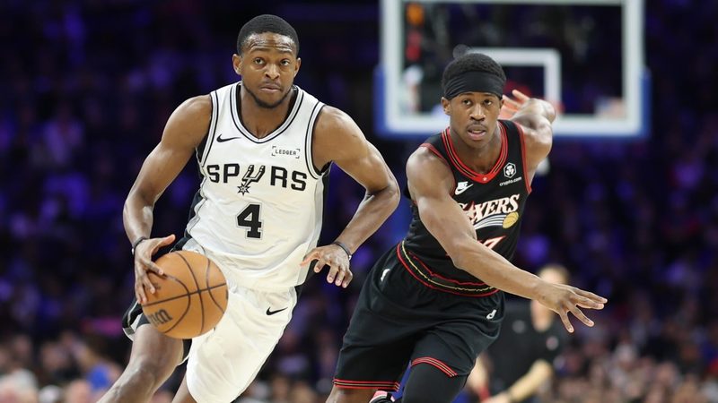 De'Aaron Fox Shines as Spurs Aim for Victory in Sunday NBA Playoff Showdown