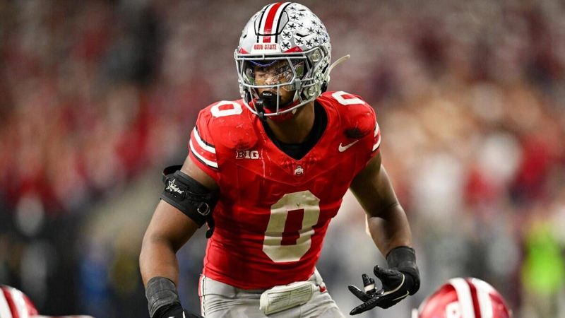 2026 NFL Mock Draft: Teams Shake Up Picks as Mahomes Gets Protection and Cowboys Revamp Defense