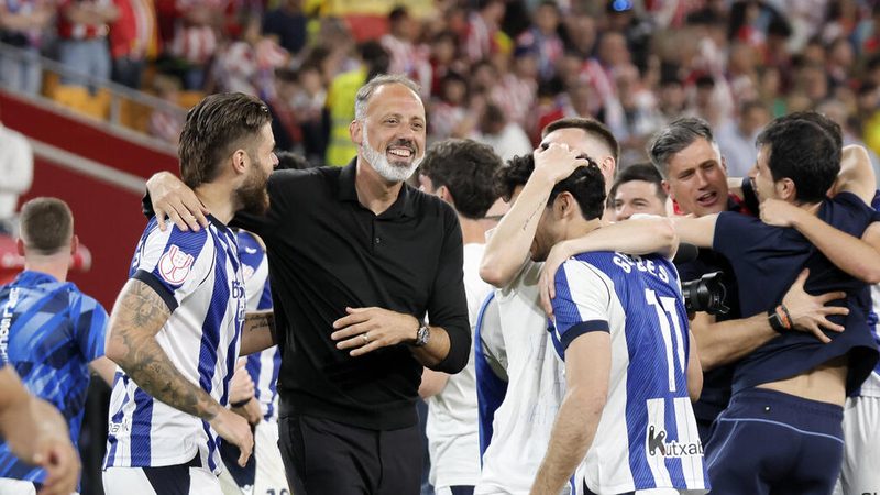 Pellegrino Matarazzo feiert mit Real Sociedad den Triumph im spanischen Pokal