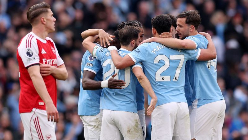 Arsenal Remains Top, But Man City's Win Shifts Title Race Dynamics