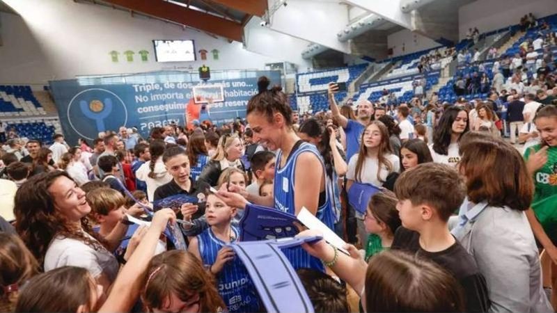Alba Torrens guía al Azulmarino Mallorca hacia un histórico ascenso a la LF Endesa