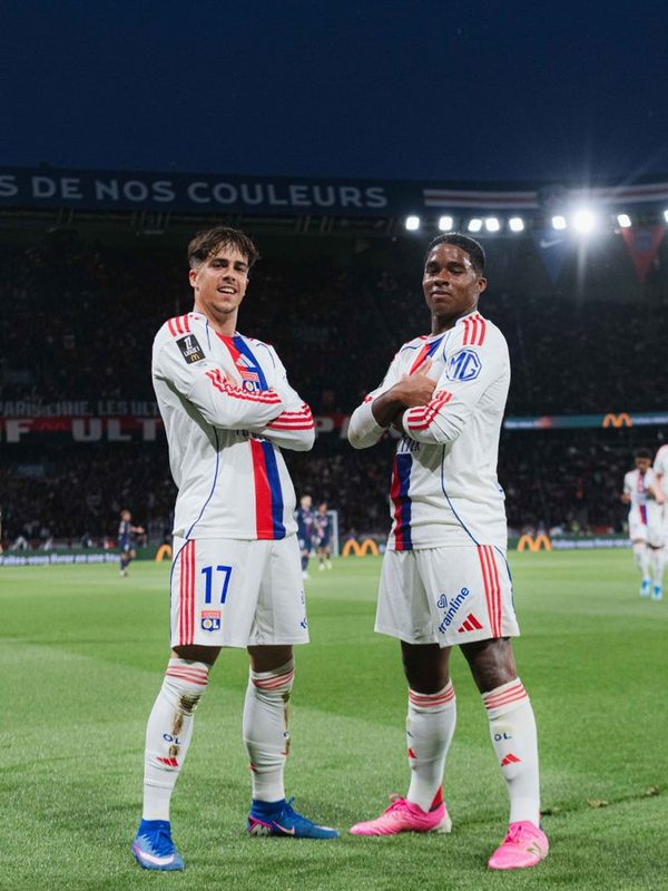 Il Lione sorprende il PSG: Endrick e Moreira stendono i parigini al Parco dei Principi