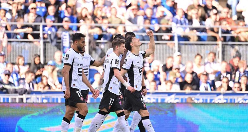 Ligue 1 (J30) : Le FC Nantes et le Stade Rennais mènent à la pause, Metz accroche le Paris FC