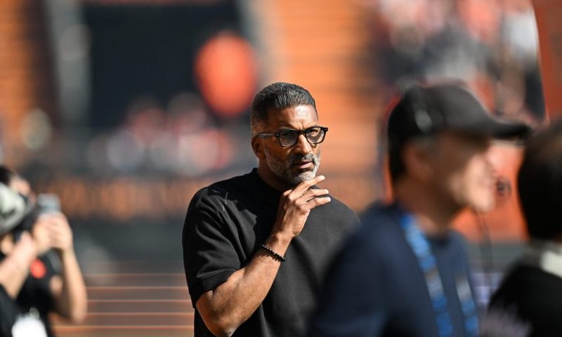 L'OM : Habib Beye annonce des changements après la défaite contre Lorient