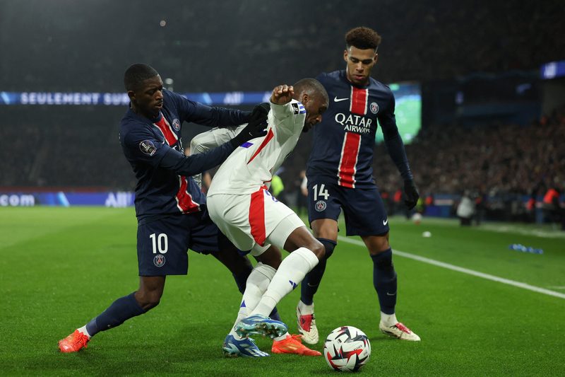 L'OL se prépare à un défi défensif redoutable contre le PSG