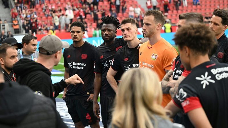 Leverkusen konzentriert sich auf Pokal und Derby nach Niederlage gegen Augsburg
