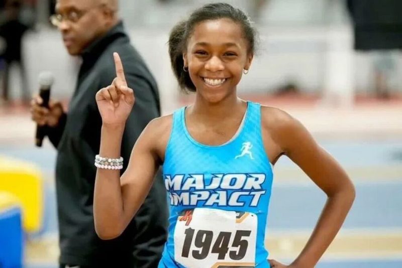 Melanie Doggett, a soli 14 anni, sfiora il record mondiale nei 100 metri