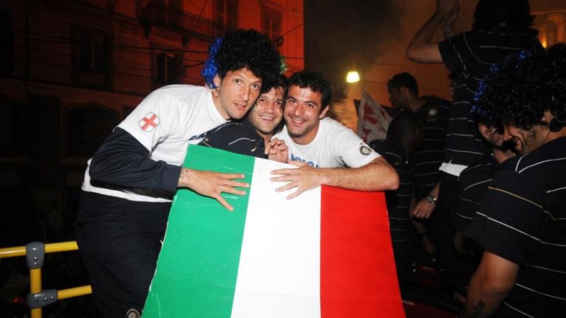 Cristian Chivu verso un'impresa storica: il doppio scudetto con l'Inter