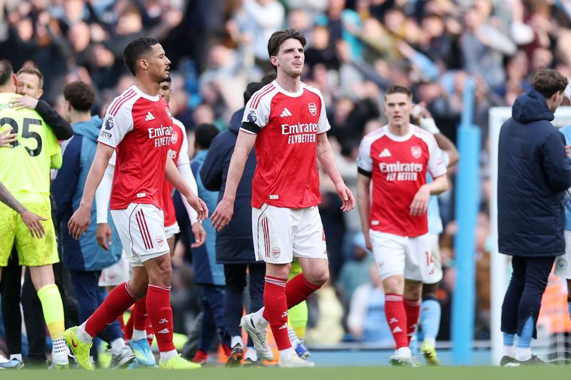 Arsenal droht der Meistertitel: Man City gewinnt packendes Duell im Etihad-Stadion
