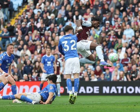 Tammy Abraham's Last-Minute Goal Seals Aston Villa's Thrilling Win Over Sunderland
