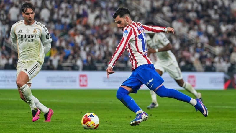El Atlético de Madrid cede en la Copa y el Villarreal espera un golpe de suerte en Champions