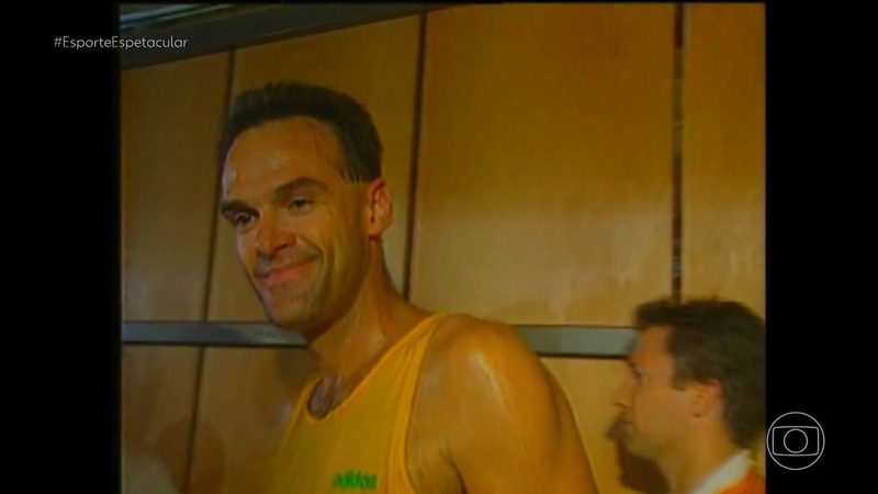 Gui Santos homenageia Oscar Schmidt: 'Pelé do basquete' e ícone nacional