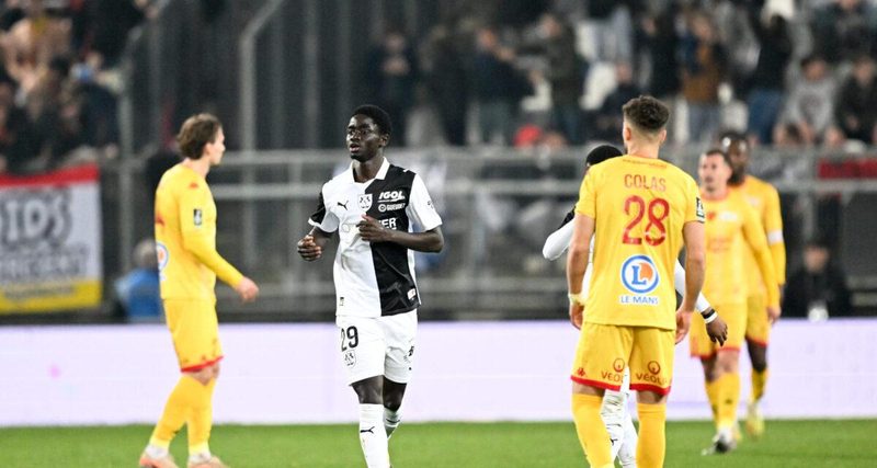 Amiens : Ibou Sané out pour la saison après une blessure au genou