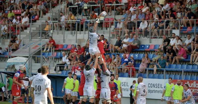 Le Stade Aurillacois condamné à 16.600 € d'amende après l'agression d'un journaliste