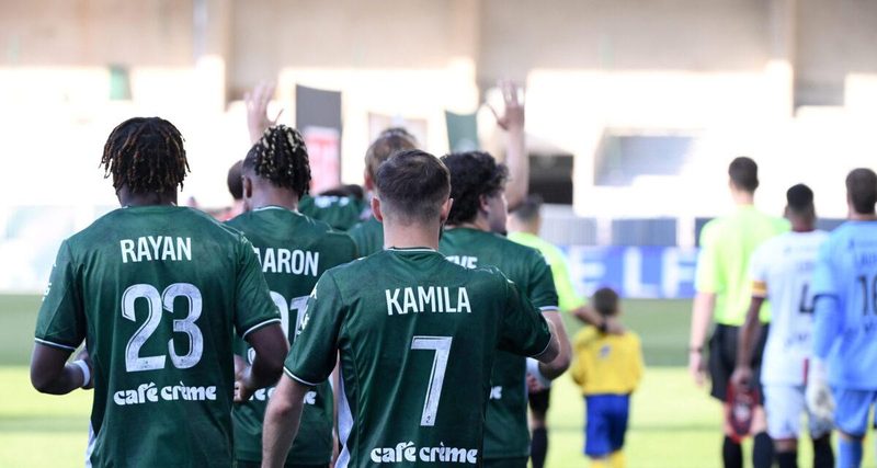 Ligue 2 : Le Red Star déchaîné, Annecy en feu et une lutte pour le maintien intense