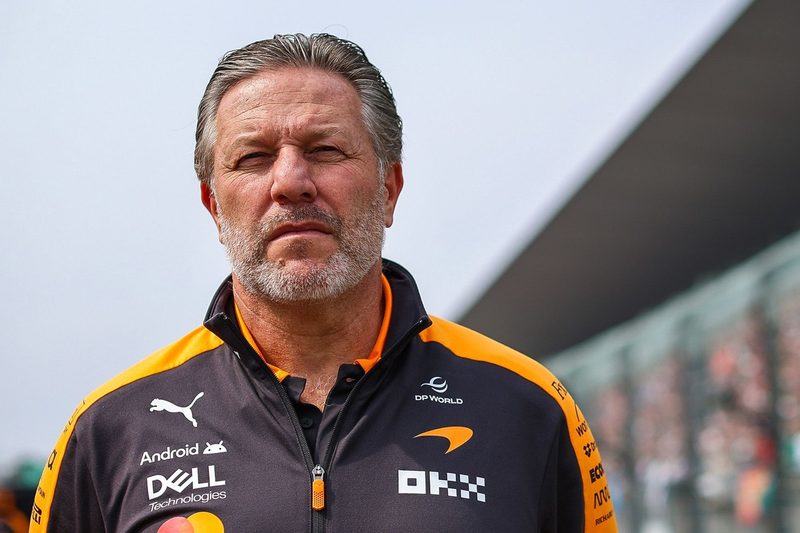 Zak Brown critica compra da Alpine pela Mercedes e alerta para riscos na F1