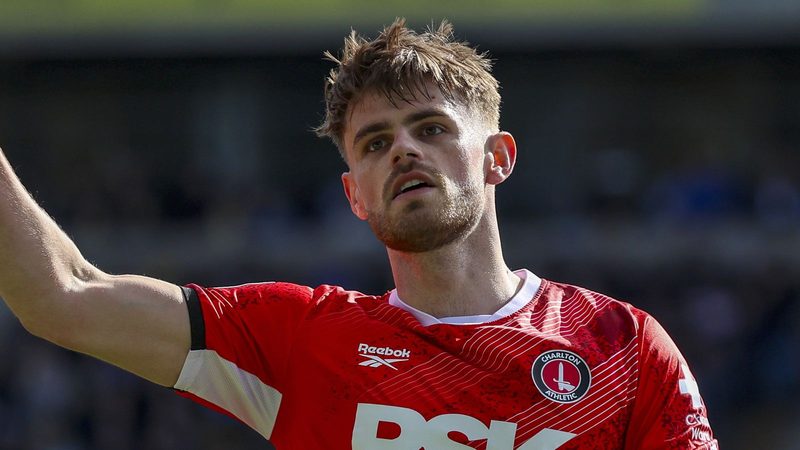 Charlton Athletic Clinches Crucial Win Against Hull City, Dashes Tigers' Play-Off Dreams