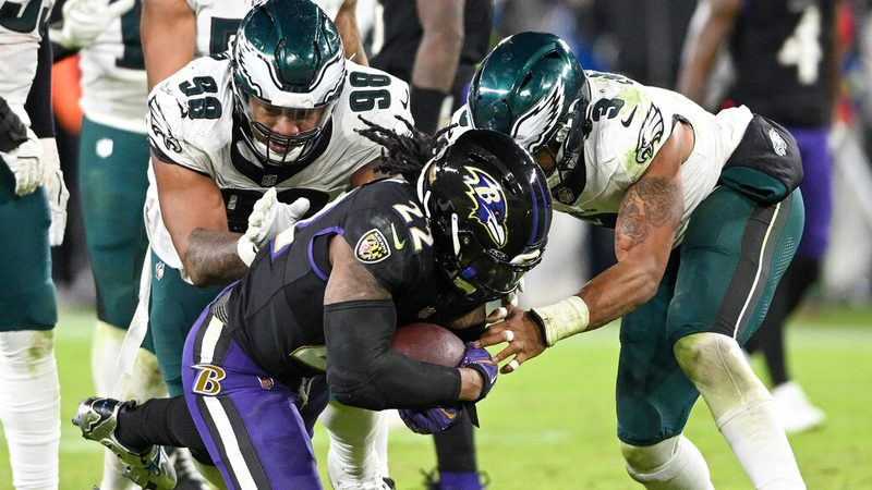 Eagles sichern sich Zukunft mit Fifth-Year-Options für Carter und Smith