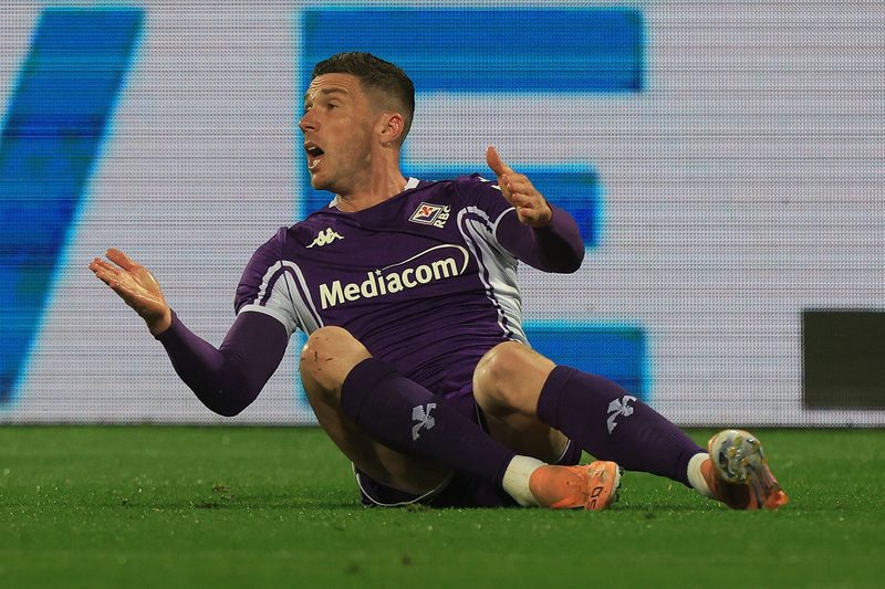 Fiorentina riabbraccia Parisi e Gosens: pronti per la sfida contro la Roma?
