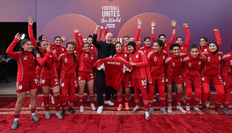 Fifa dá luz verde para seleção feminina afegã competir em torneios internacionais