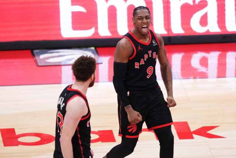 NBA Playoff: Lakers dominano, Raptors stravincono in overtime, Pistons in parità