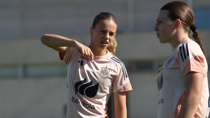 España busca iniciar con victoria ante Finlandia en el Europeo sub-17 femenino 2025
