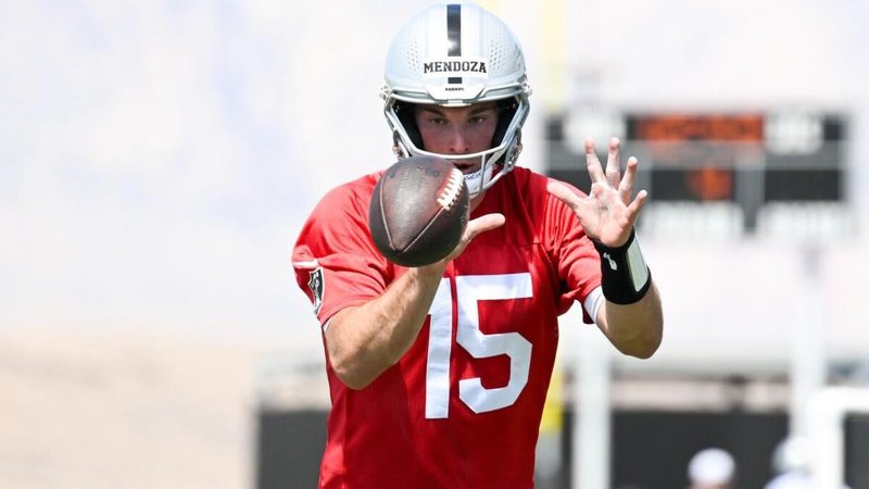 Kirk Cousins Leads Raiders QB Race as Fernando Mendoza Awaits His Chance