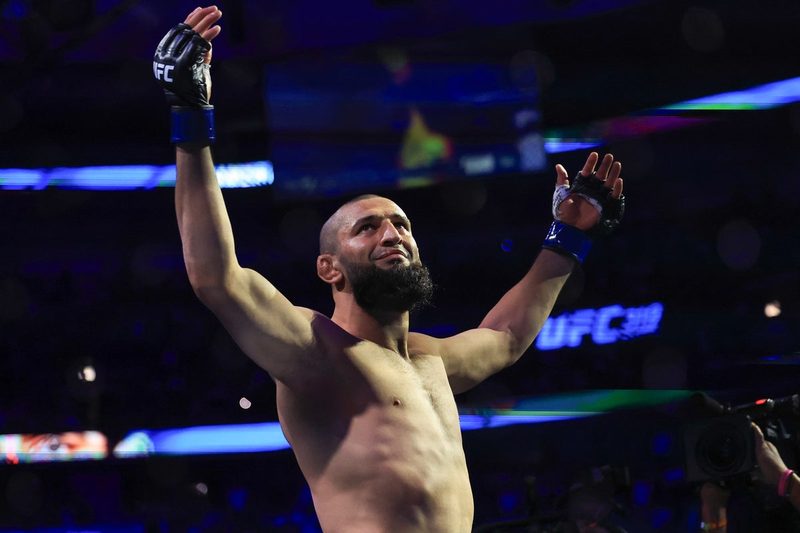 Chimaev Defends Middleweight Title Against Strickland at UFC 328 in Newark