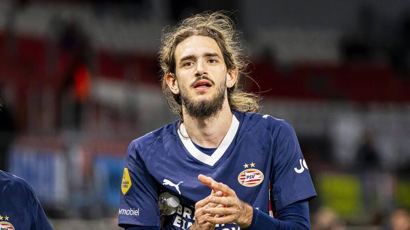 Borussia Dortmund zeigt Interesse an Yarek Gasiorowski für die Abwehr