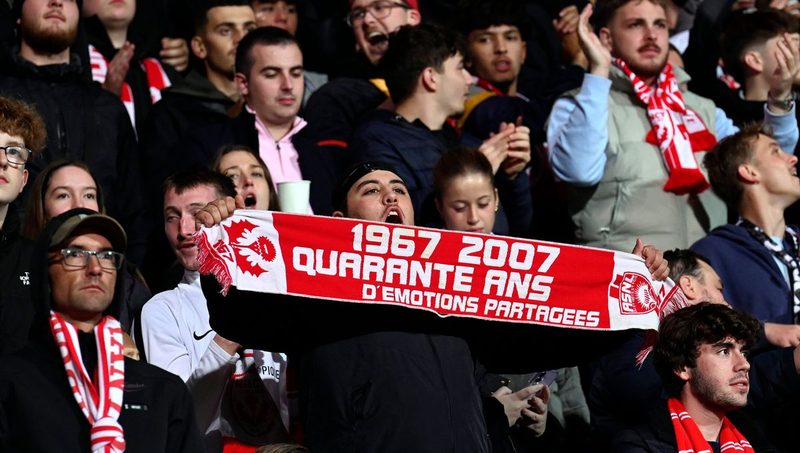 L'AS Nancy Lorraine assure son maintien en Ligue 2 et célèbre avec son public
