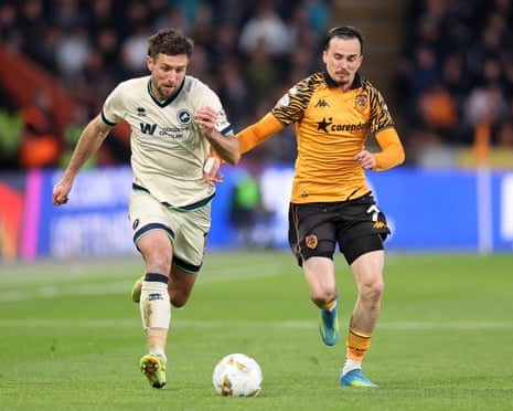 Tense Stalemate in Championship Playoff Semi-Final First Leg Between Hull City and Millwall