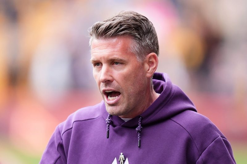 Wolves' Rob Edwards Plans Major Squad Shake-Up After Disastrous Brighton Loss