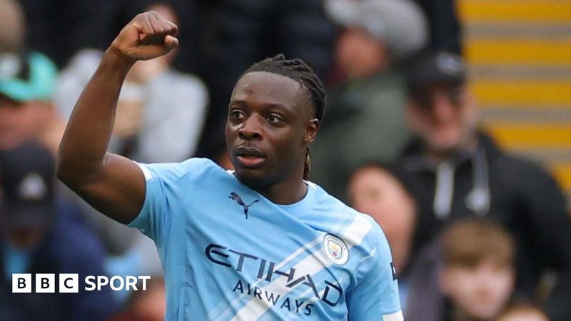 Jeremy Doku's Brilliance Keeps Manchester City in Title Hunt After 3-0 Win Over Brentford