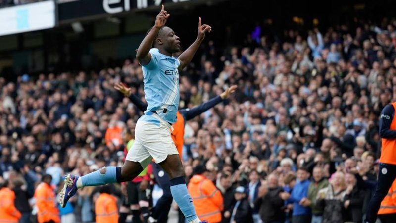 Jérémy Doku brilla en el City y se plantea mejorar su juego de cara al gol